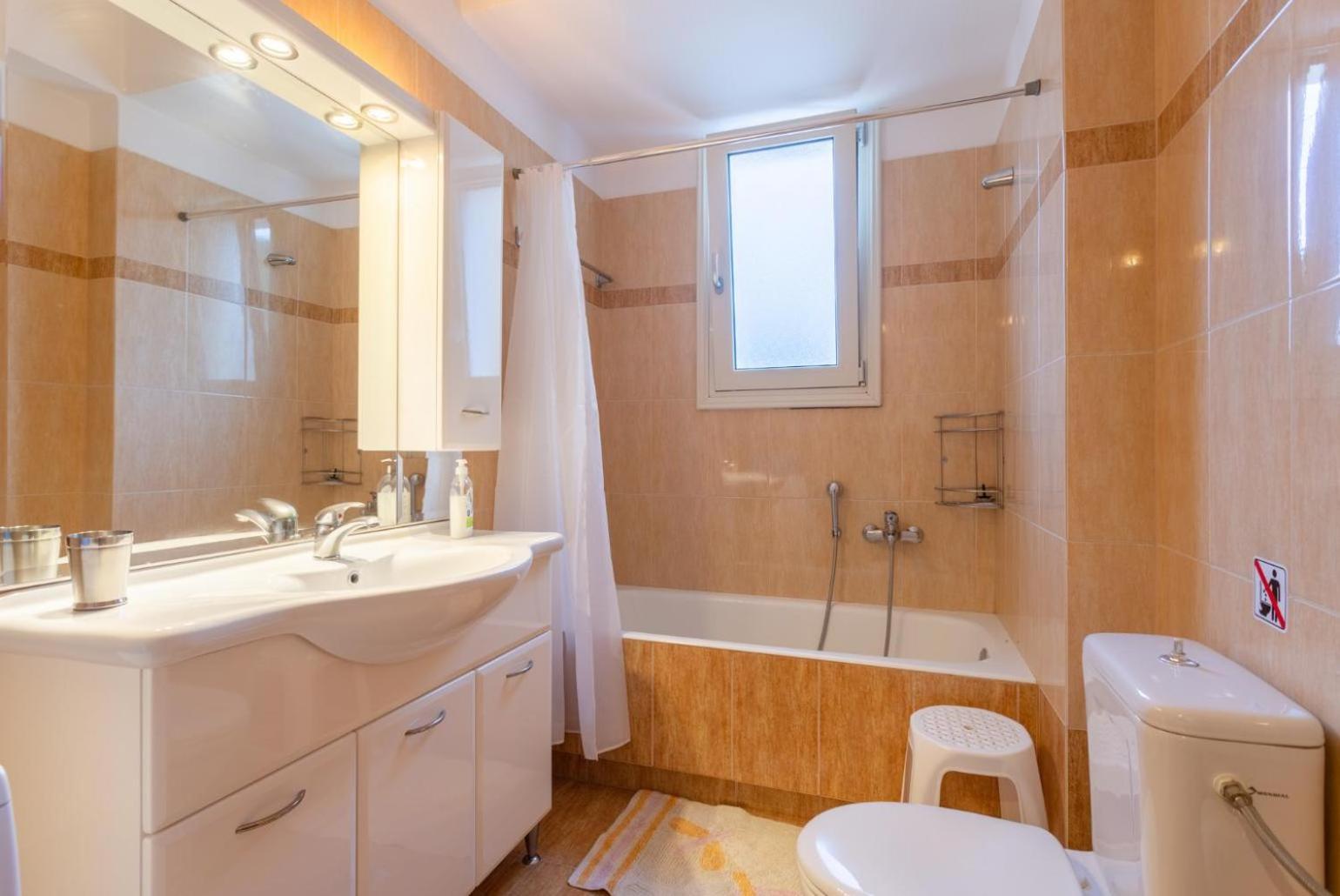 Villa Mary Gerani  Ngoại thất bức ảnh